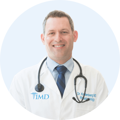 Dr. Kreitenberg portrait in a blue circle