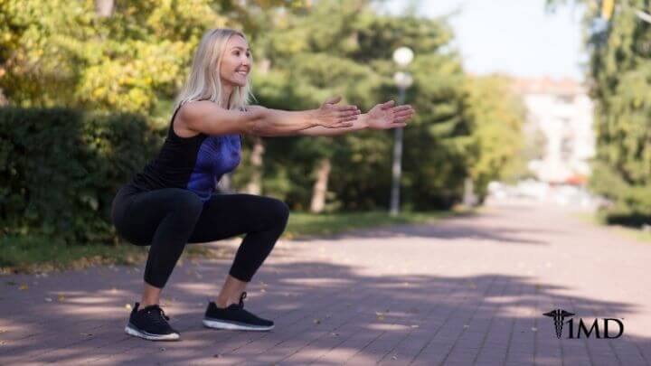 How to Deep Squat Correctly: Deep Squat Form and Benefits – 1MD Nutrition
